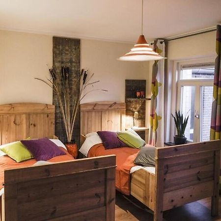 Blief Bie De Mam Bed & Breakfast Echt Exterior photo